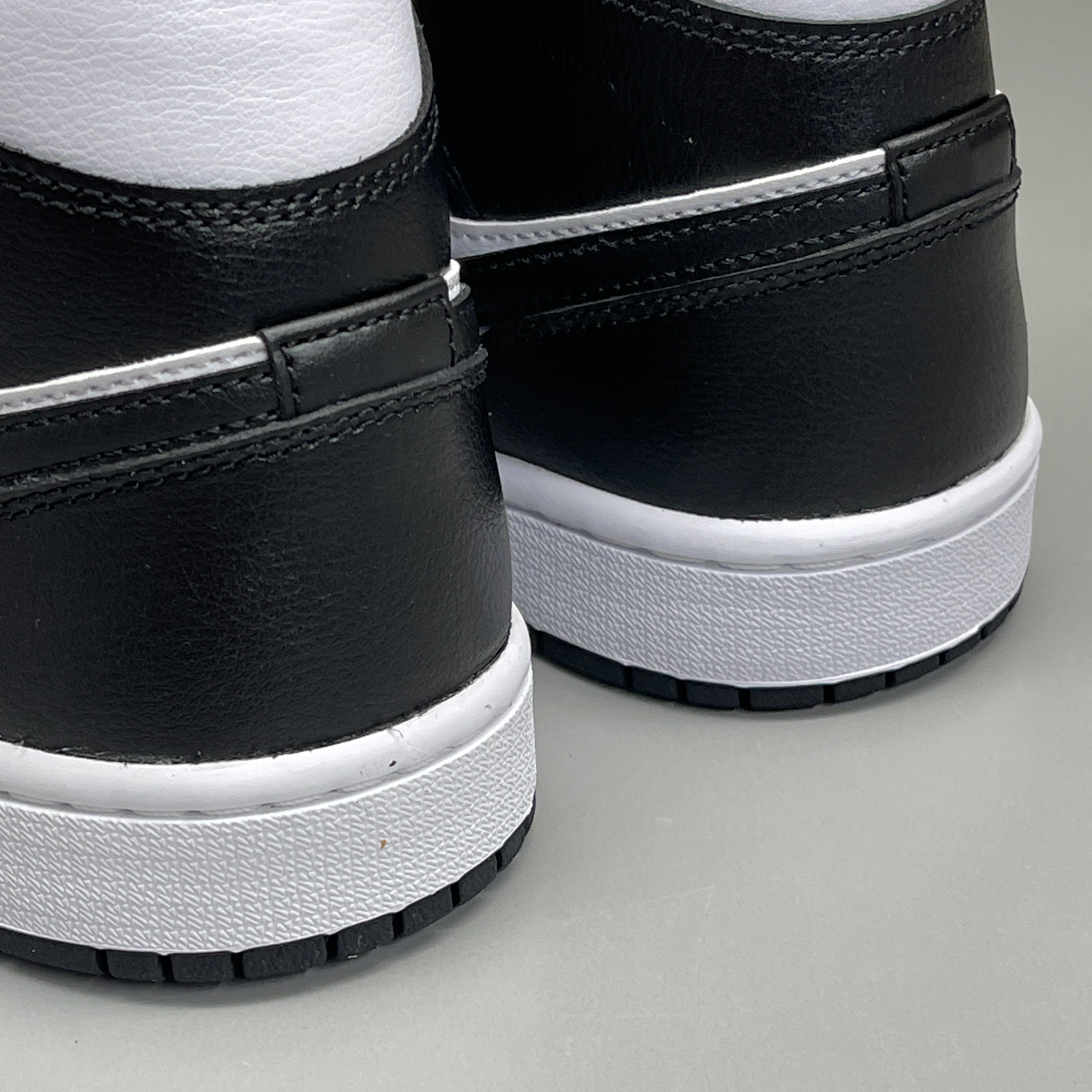 NIKE AIR JORDAN 1 Mid Panda Shoe Women's Sz 10.5 Black / White DV0991-101 (New)